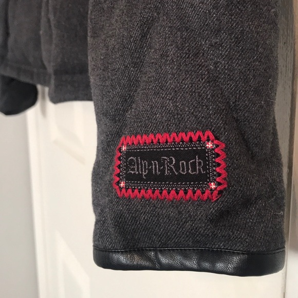 Down jacket - Picture 4 of 8